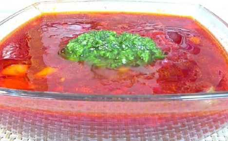 Летний свекольник: освежающий суп для жарких дней