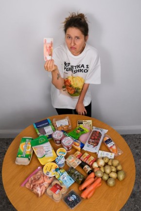 Застолье на Новый год: экономные закуски для вашего праздничного стола