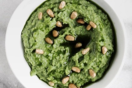 Как удивить гостей: восхитительная намазка из зелёного горошка