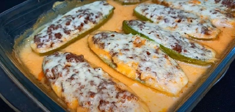 Секрет кремовой корочки: кабачки с фаршем и молочной заливкой