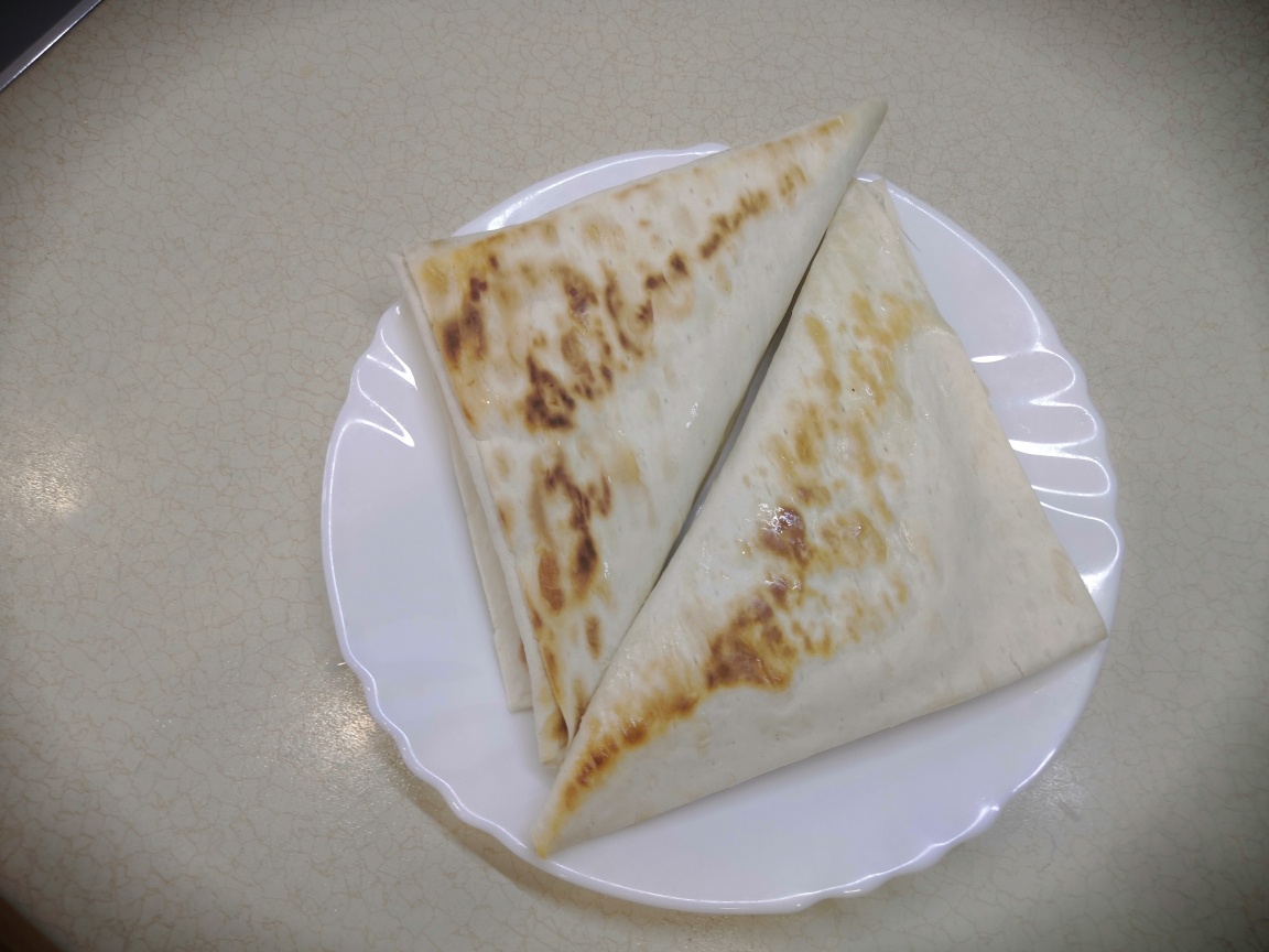 Треугольники из лаваша: разнообразие начинок для домашних пирожков