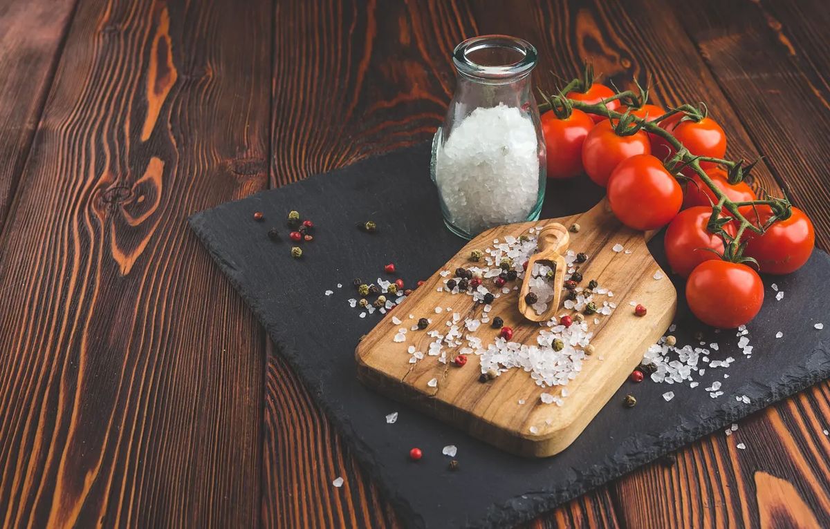 Как исправить пересоленное блюдо: советы, которые сэкономят вам обед
