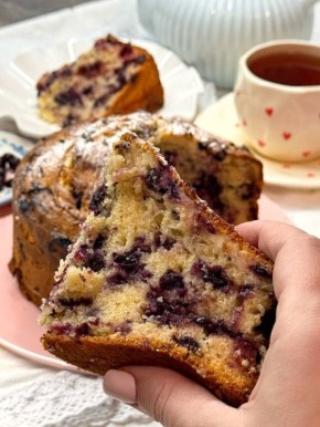 Нежный ягодный пирог с заливкой: идеальный десерт для любого случая