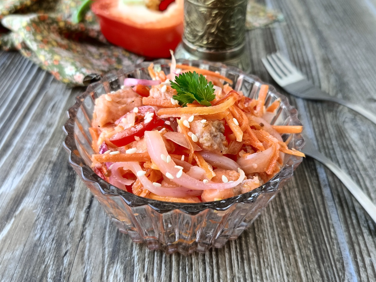 Сочный хе из форели: идеальная закуска с овощами