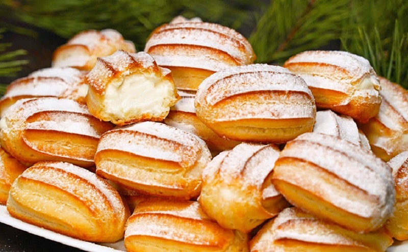 Как приготовить заварные пирожные с творожным кремом: простые шаги к совершенству