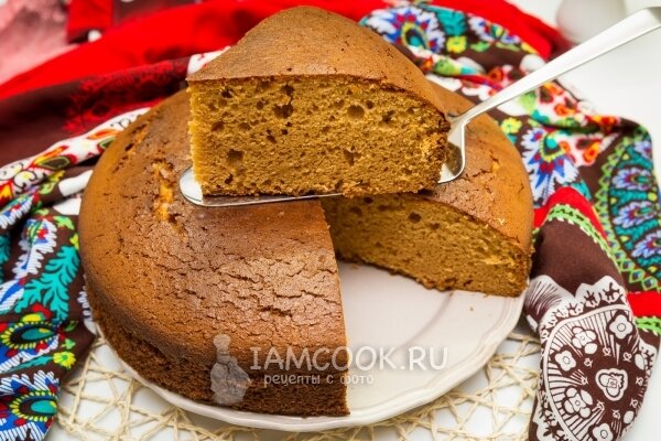 Карамельный бисквит с вареной сгущенкой: идеальный десерт для любого случая