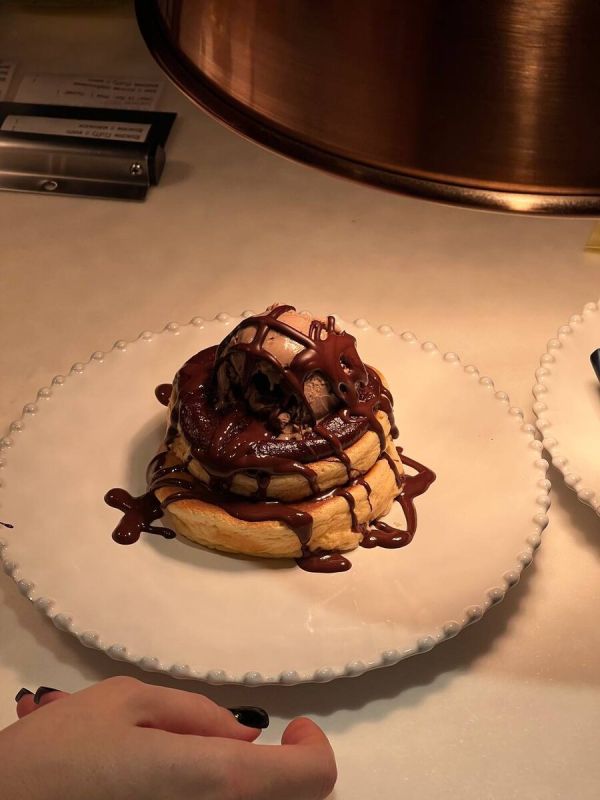 Блинный праздник: ЛюбаЕст делится японскими секретами в Fullmoon