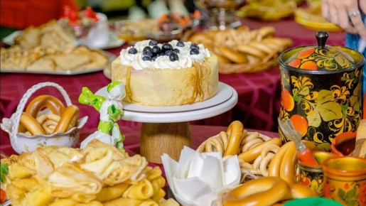 Масленица в колледжах Москвы: вкусные блины и добрые дела