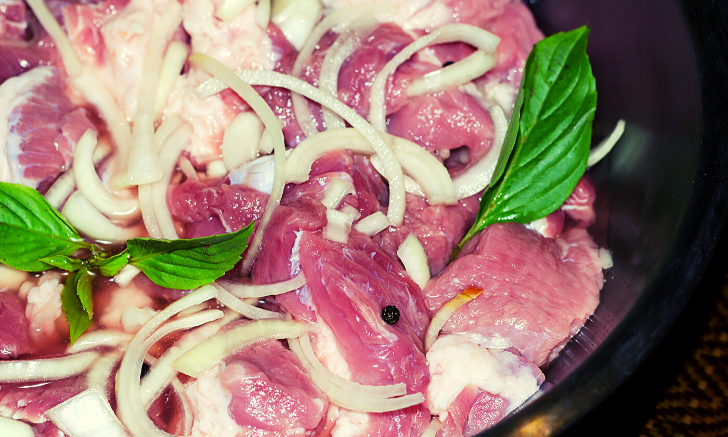 Шашлык по-армянски: секреты быстрого приготовления и идеальный маринад