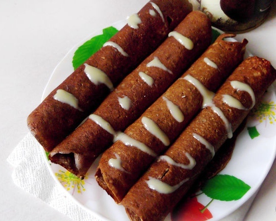 Овсяные блины с какао и сгущенкой: новый взгляд на классический завтрак