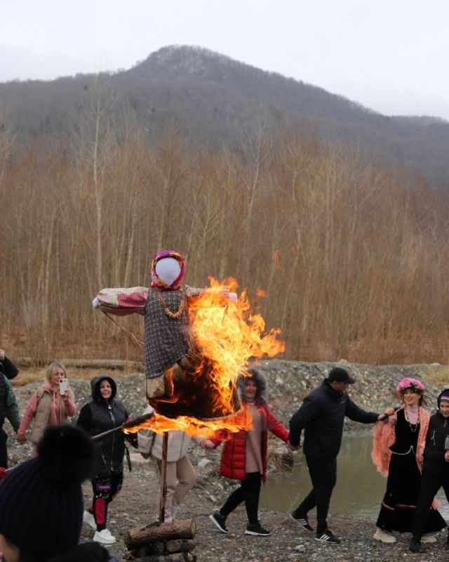 ��������� � ���������: �������� � �������� ����� � ������������