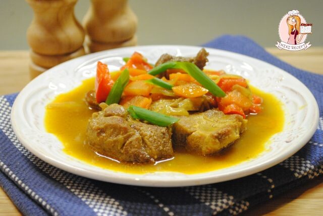 Как свинина карри изменила семейные обеды: простой и вкусный рецепт