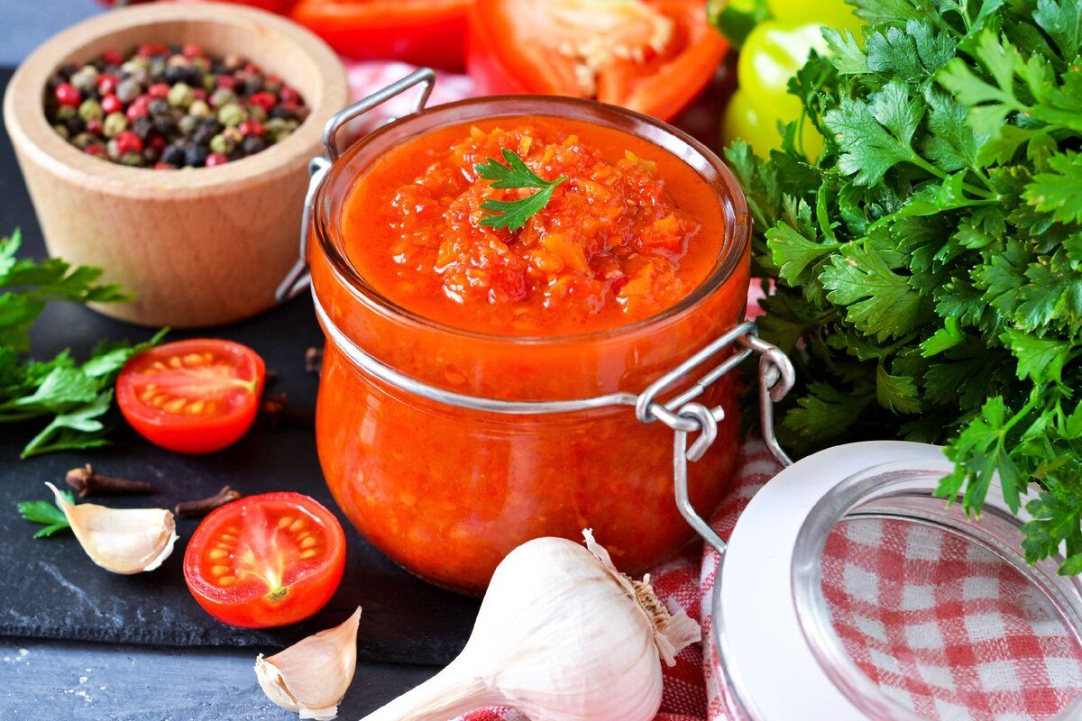 Простой и вкусный рецепт аджики: любимый соус Грузии