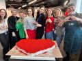 Вдохните аромат меда: Изумительный Медовик-сердце для любого праздника