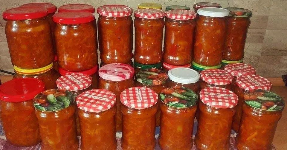 Необычный салат из болгарского перца с яблоками